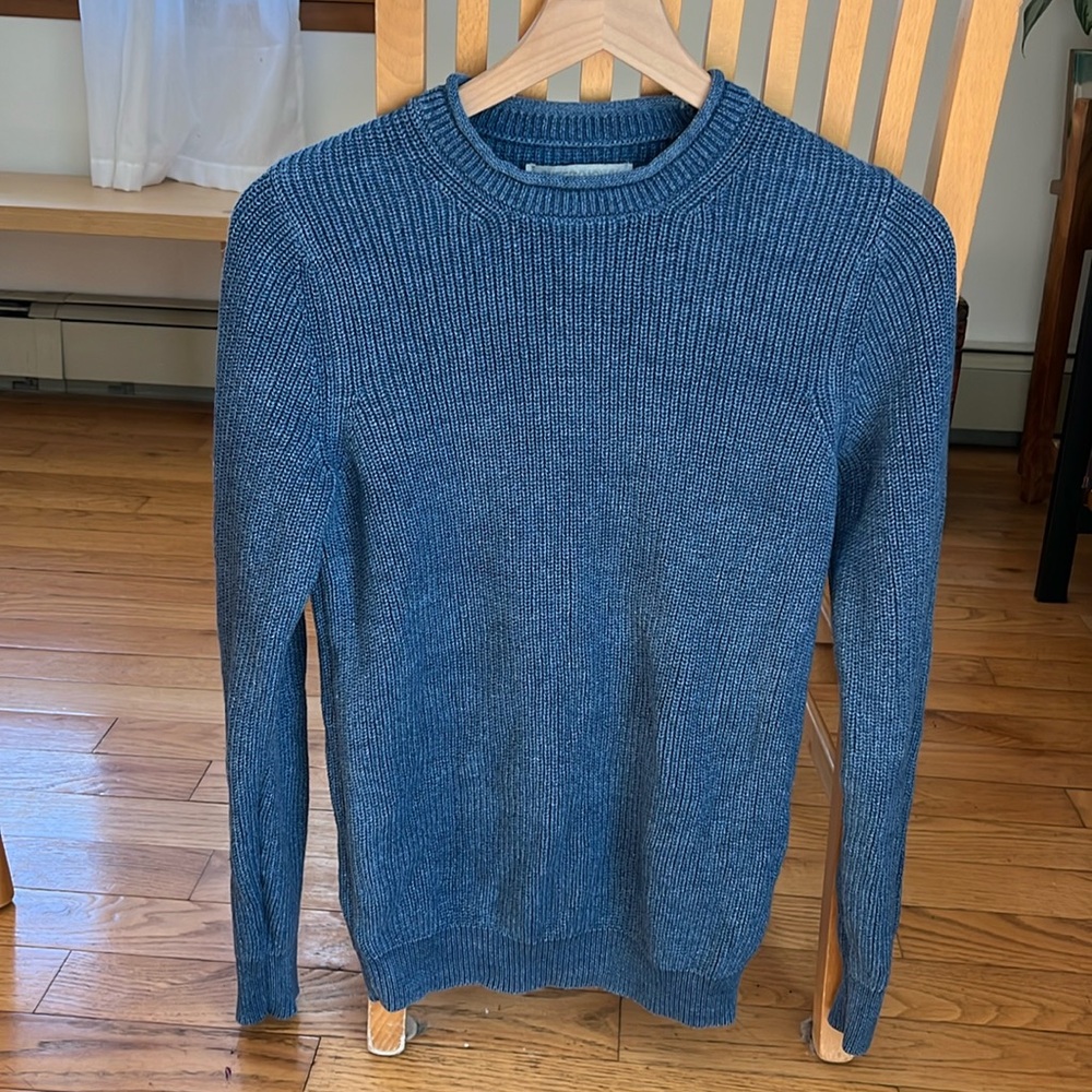 Outerknown Crewneck Sweater. Men’s size Small. Blue